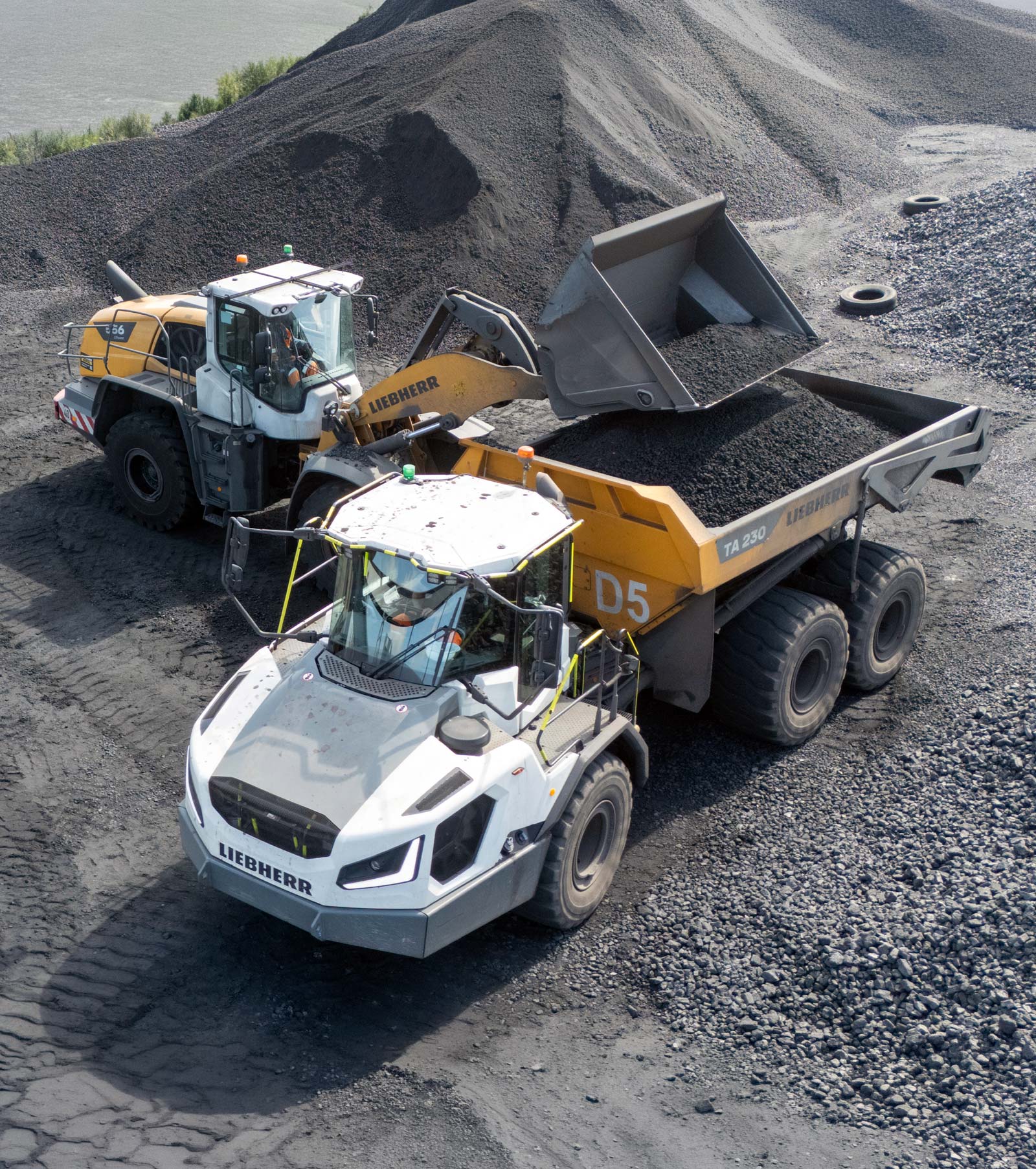 Liebherr Articulated Dump Trucks For Hire