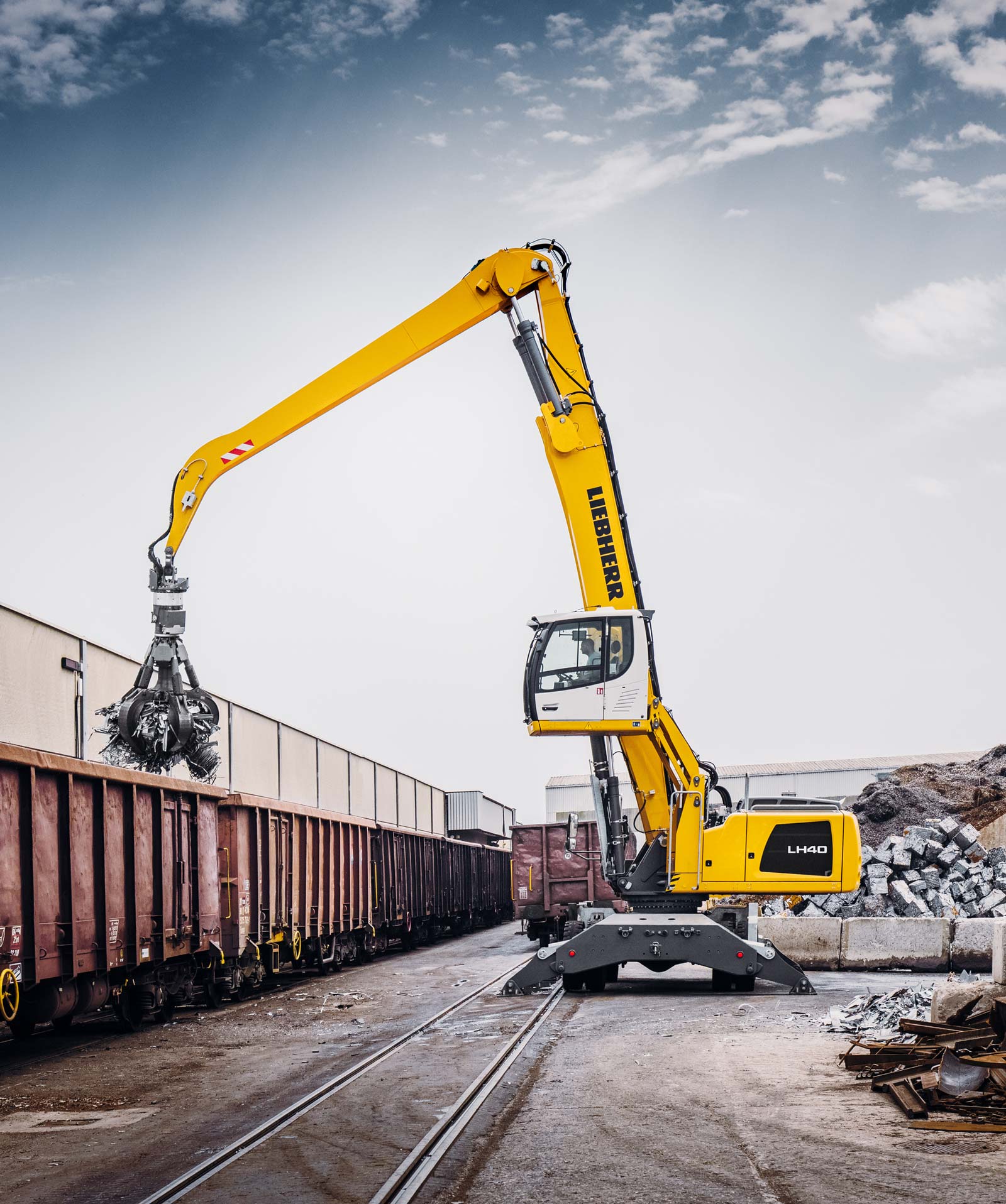 Liebherr Material Handlers For Hire